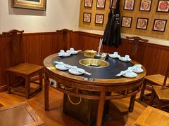 -沸炉重庆老火锅(军事博物馆店)