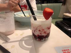 -港丽餐厅(高德置地店)