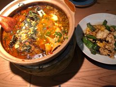 柴火稻草鱼-吃饭皇帝大土家民族菜(正大广场店)