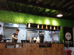 -潮里屯(唯品同创汇店)