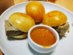 金馒包·永昌臭豆腐-苏小柳点心·手作小笼包(新街口分院店)
