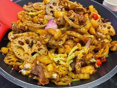 -椒行天下·干锅·牛蛙(万宝店)