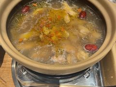 -邹开喜·炭炉鸡煲·海鲜火锅(虹口足球场店)