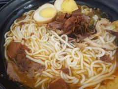 -花溪巷牛肉粉(泉城路店)