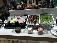 -武汉光谷广场杨家湾地铁站怡程酒店