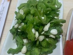 苦瓜杏仁-黄金粥港式·早晚茶(海阳路店)