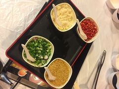 -鲜入围煮花胶鸡海鲜火锅