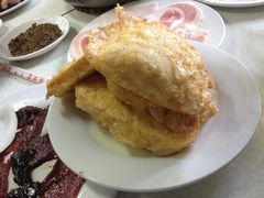 炸鸡蛋裹馒头片-大槐树烤肉馆