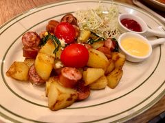 -玛格萝妮比萨屋(四平店)