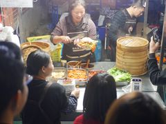 自助取餐区-郭阿姨月亮馍