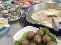 -光头药膳鸡(莱茵小镇店)