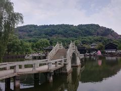 -灵岩山风景区