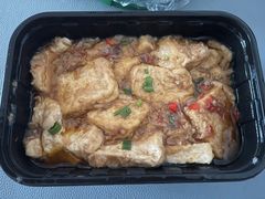 蒜香火腿包浆豆腐-云海肴·汽锅鸡·云南菜(广安门天虹店)