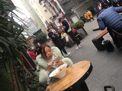 -钟方模白家肥肠粉(春熙店)