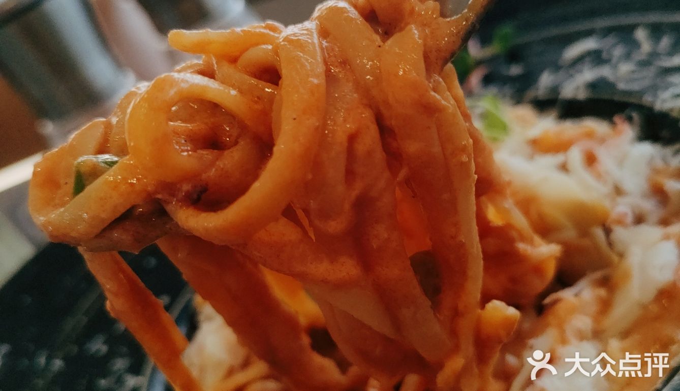 打卡广州旋转餐厅鼻祖
