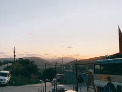 -鬼笑石后山停车场