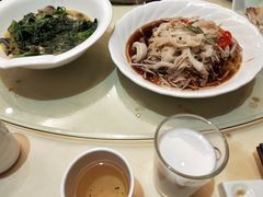 -小龙酒家(桂平路店)