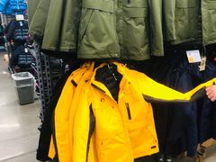 -迪卡侬(西三旗店)