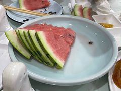 -大鸭梨烤鸭店(金顶街店)