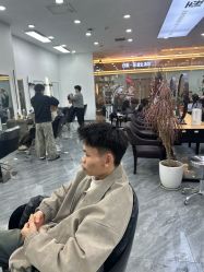 -藤野造型烫染·漂发