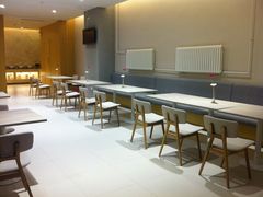 餐饮-全季酒店(郑州建设路碧沙岗地铁站店)