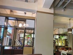 -意卡菲·欢乐聚会餐厅(华侨店)