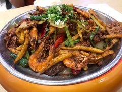 干锅牛肉虾（大份）-干锅鱼庄(北京荟聚西红门购物中心店)
