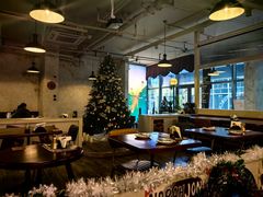 -mordew加州日记西餐&小酒馆(新天地店)