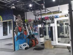 -成杰格斗·拳击·柔术·防身术(建设路店)