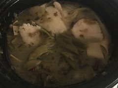 酸菜巴沙鱼-渝是乎酸菜鱼(龙旗购物中心店)