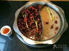 -纸盐河码头火锅(十八梯店)