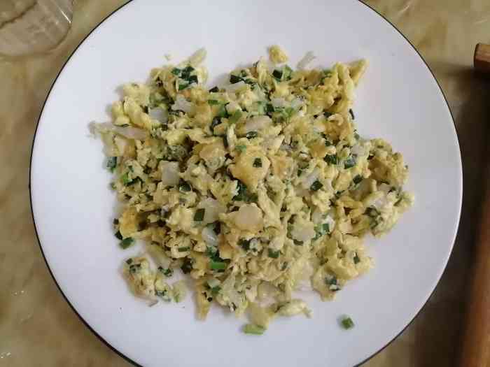 迎鑫饭店-"标准的汉沽口味渔家饭,饭点人挺多,听口音.