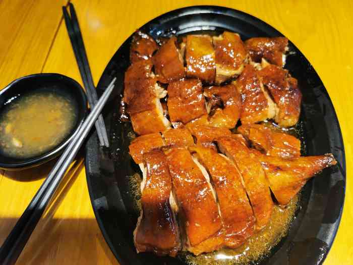 阿菊烧腊(盈石广场店)-"第一次是在绿地店吃的 当时超级火爆后来.