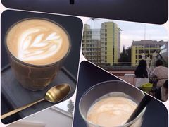 -UNI UNI(环亚凯瑟琳店)