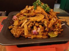 -炭舍干锅·烤鱼(扬名广场店)