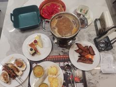 -金马门国际美食百汇(珞喻路店)