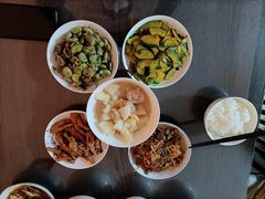 -爱的果实月嫂育婴师(世纪东方店)