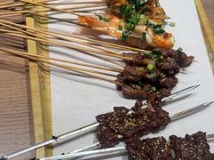 -街角等你.大连海鲜烧烤.经典铁板海鲜串(西安路店)