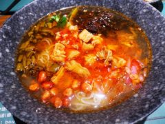 -八月美食小馆(银泰城总店)