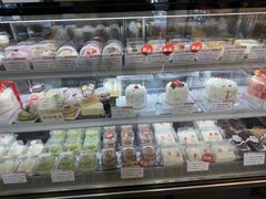 -红宝石·鲜奶小方·海派西点房(金杨店)