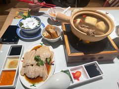 -芽笼芽笼新加坡餐厅(环球港店)