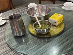 -姐妹临高乳猪店(海垦路店)