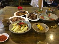 -老鼎万春卤菜(鹭湖宫8区店)