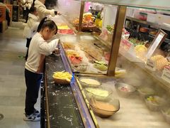 -汉江山料理级自助烤肉黑金冠(周口好吃城店)