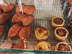 -VERIE BAKEHOUSE