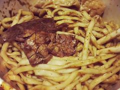 麻辣牛肉拌面-精粉世家(汉街总部国际A座店)