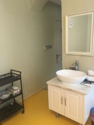 -悦芳庭美肤美体品牌集合店