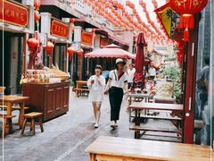 -陈仓老街美食天地