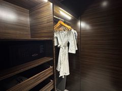 -上海虹桥西郊假日酒店