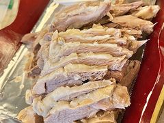手抓羊肉-那达慕蒙古风味酒楼